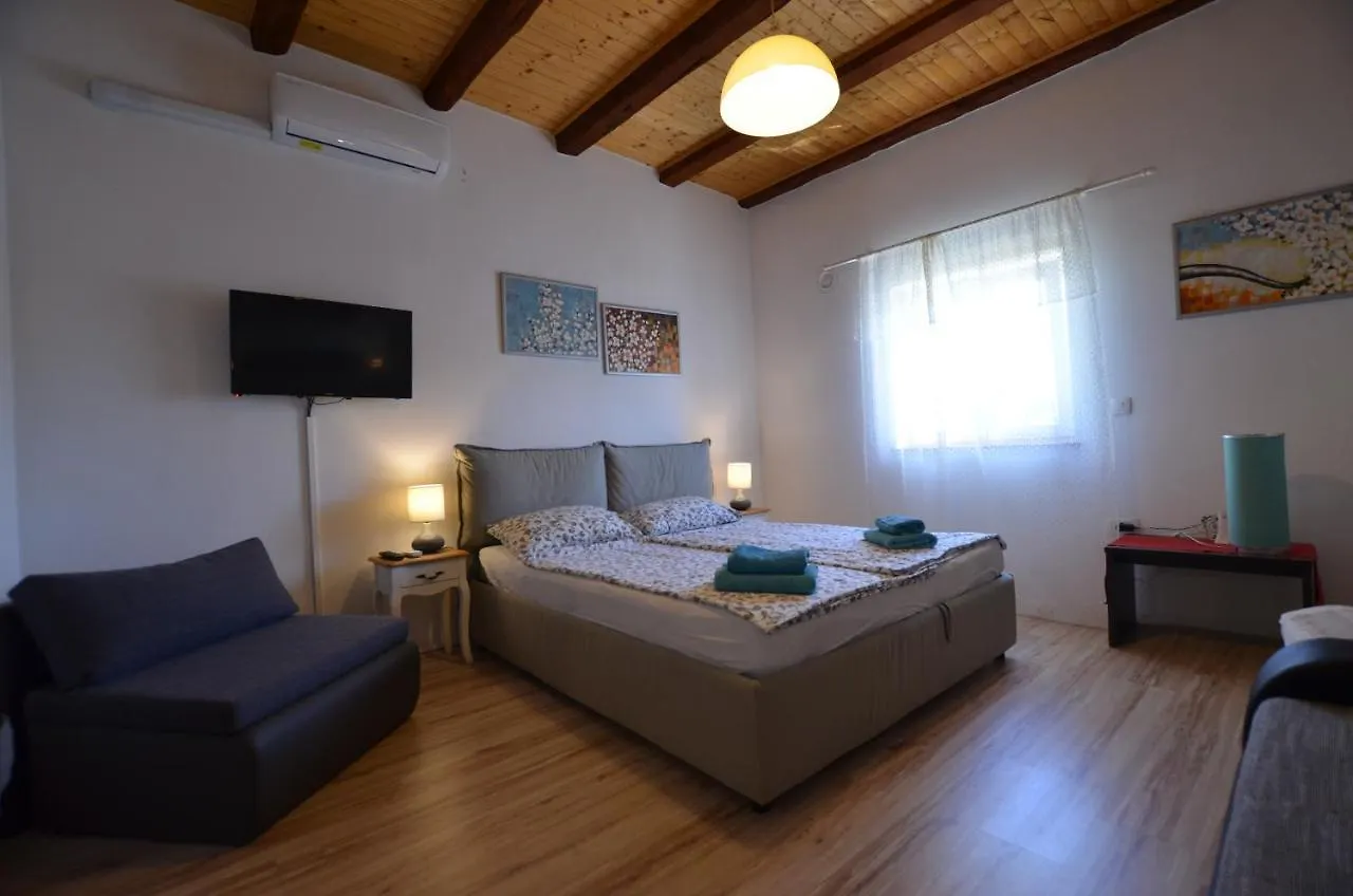 Graziella Apartment 로비니 0*,  크로아티아